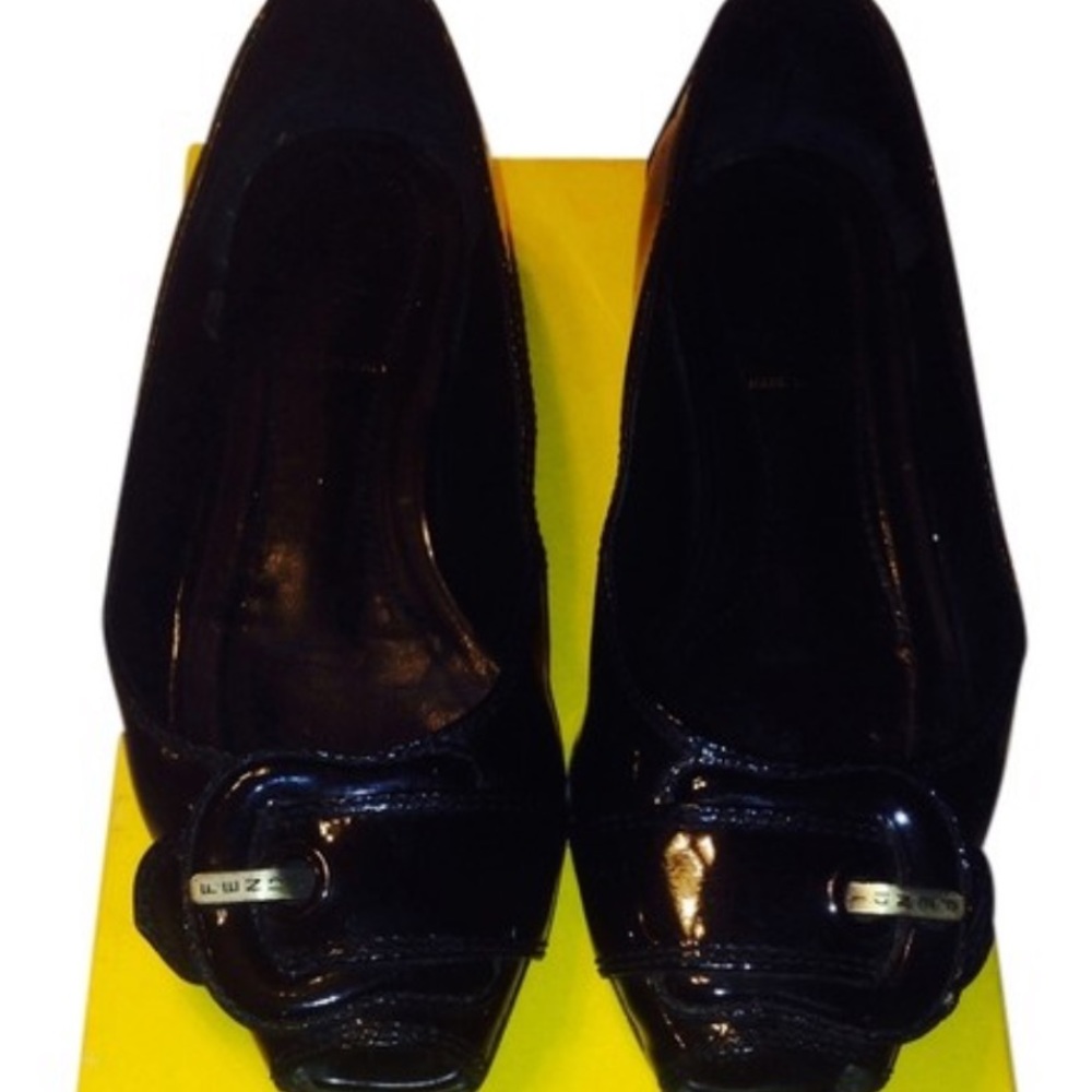 Fendi open toe flats